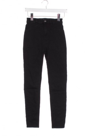 Γυναικείο Τζίν Pull&Bear, Μέγεθος XS, Χρώμα Μαύρο, Τιμή 18,99 €