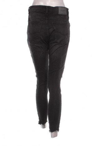 Blugi de femei Pull&Bear, Mărime M, Culoare Negru, Preț 100,99 Lei
