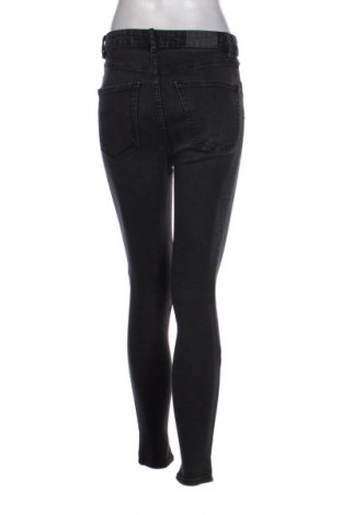 Női farmernadrág Pull&Bear, Méret M, Szín Fekete, Ár 5 776 Ft