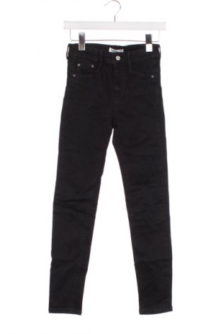 Γυναικείο Τζίν Pull&Bear, Μέγεθος S, Χρώμα Μαύρο, Τιμή 18,99 €
