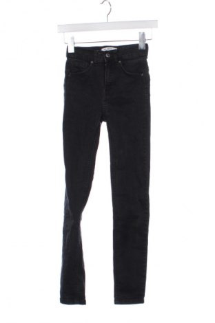 Damen Jeans Pull&Bear, Größe XXS, Farbe Schwarz, Preis 14,83 €