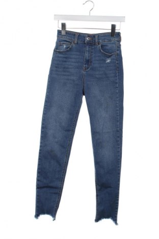 Dámske džínsy  Pull&Bear, Veľkosť XS, Farba Modrá, Cena  14,77 €