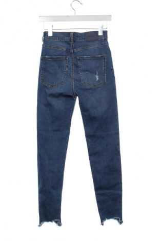 Dámske džínsy  Pull&Bear, Veľkosť XS, Farba Modrá, Cena  14,77 €
