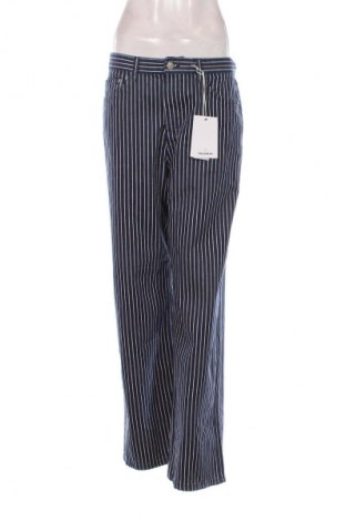 Blugi de femei Pull&Bear, Mărime M, Culoare Multicolor, Preț 123,47 Lei