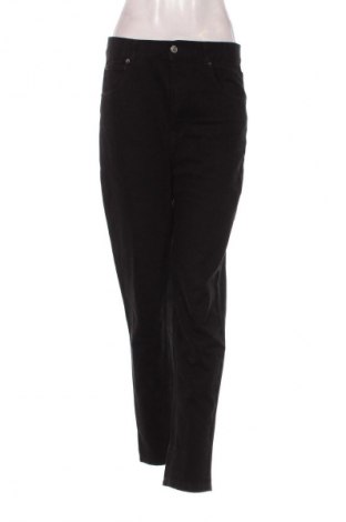 Dámske džínsy  Pull&Bear, Veľkosť S, Farba Čierna, Cena  15,00 €