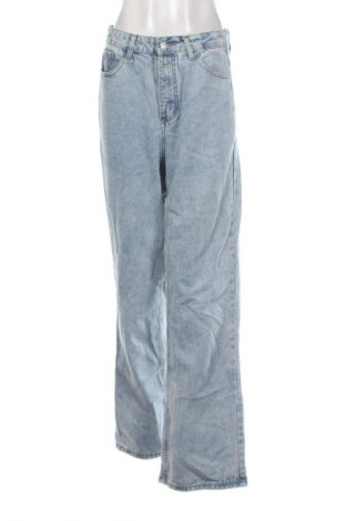 Damskie jeansy SHEIN, Rozmiar M, Kolor Niebieski, Cena 95,99 zł