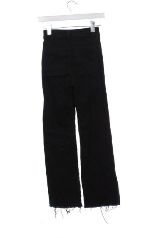 Damskie jeansy SHEIN, Rozmiar XXS, Kolor Czarny, Cena 95,99 zł
