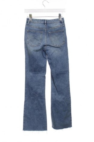 Dámske džínsy  Sinsay, Veľkosť XS, Farba Modrá, Cena  14,77 €