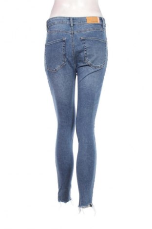 Blugi de femei Stradivarius, Mărime M, Culoare Albastru, Preț 100,99 Lei