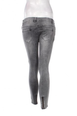 Blugi de femei Unbranded, Mărime M, Culoare Gri, Preț 76,70 Lei