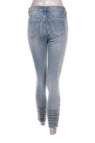 Blugi de femei Unbranded, Mărime M, Culoare Albastru, Preț 100,99 Lei
