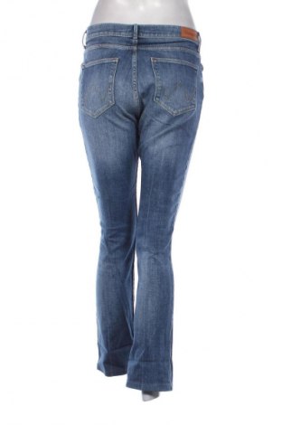 Дамски дънки Wrangler, Размер M, Цвят Син, Цена 74,82 лв.
