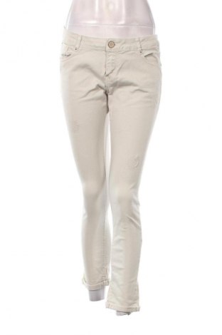Damen Jeans Zara, Größe M, Farbe Ecru, Preis 7,99 €