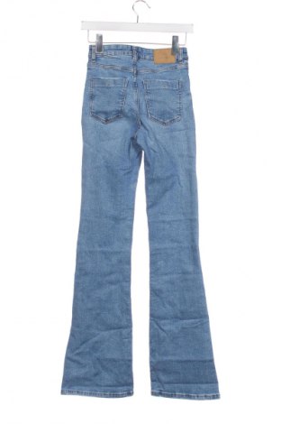 Blugi de femei Zara, Mărime XS, Culoare Albastru, Preț 93,99 Lei