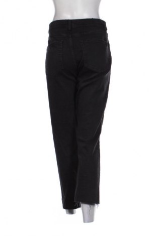 Дамски дънки Zara, Размер M, Цвят Черен, Цена 26,98 лв.