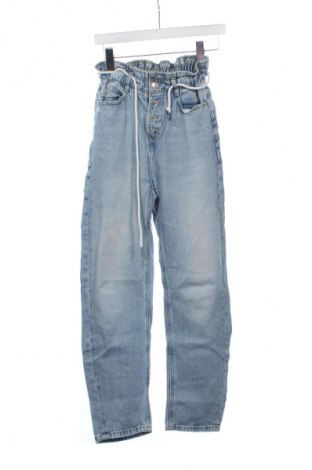 Дамски дънки Zara, Размер XXS, Цвят Син, Цена 27,00 лв.