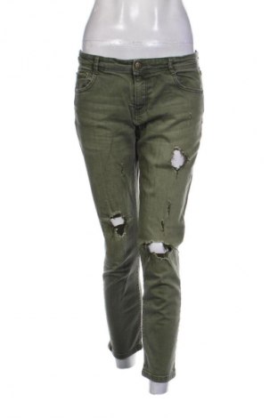 Dámske džínsy  Zara Trafaluc, Veľkosť M, Farba Zelená, Cena  13,81 €