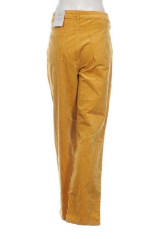 Дамски джинси Croft & Barrow, Размер XXL, Цвят Жълт, Цена 46,99 лв.