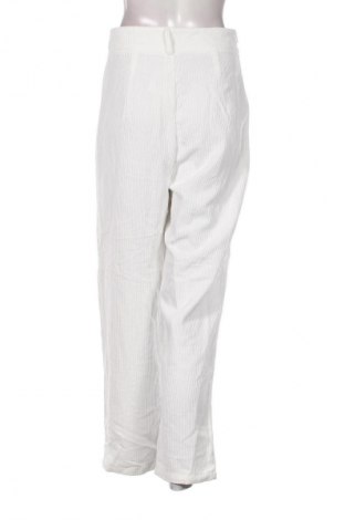 Damen Cordhose SHEIN, Größe M, Farbe Weiß, Preis 20,99 €