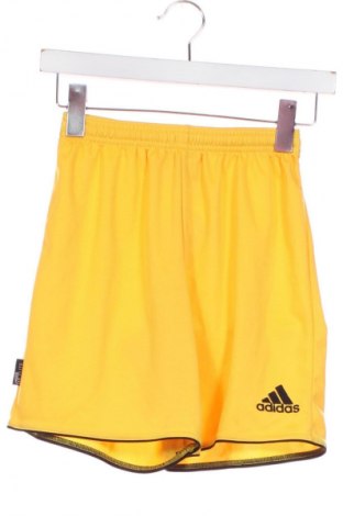 Damen Shorts Adidas, Größe XS, Farbe Gelb, Preis 17,00 €