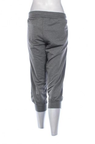 Pantaloni scurți de femei Energetics, Mărime XL, Culoare Gri, Preț 50,00 Lei
