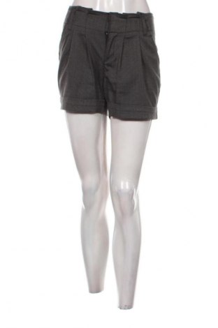 Pantaloni scurți de femei Flame, Mărime M, Culoare Multicolor, Preț 41,99 Lei