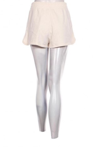 Dámske kraťasy  Guess, Veľkosť M, Farba Kremová, Cena  79,81 €
