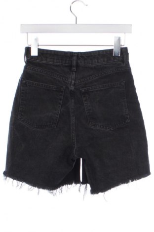 Pantaloni scurți de femei H&M, Mărime XS, Culoare Negru, Preț 50,00 Lei