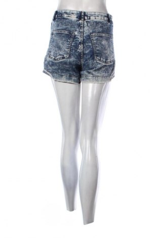 Damen Shorts H&M Divided, Größe M, Farbe Mehrfarbig, Preis 9,72 €