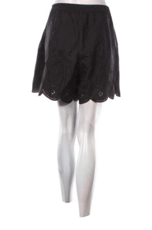 Dámske kraťasy  In Wear, Veľkosť M, Farba Čierna, Cena  27,95 €