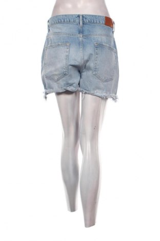 Pantaloni scurți de femei ONLY, Mărime L, Culoare Albastru, Preț 68,99 Lei