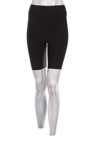 Damskie szorty Pieces, Rozmiar L, Kolor Czarny, Cena 65,99 zł