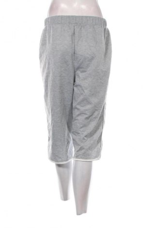 Damen Shorts SHEIN, Größe M, Farbe Grau, Preis 13,99 €