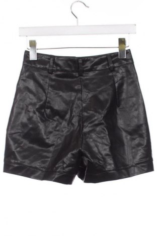 Pantaloni scurți de femei SHEIN, Mărime XS, Culoare Negru, Preț 92,61 Lei