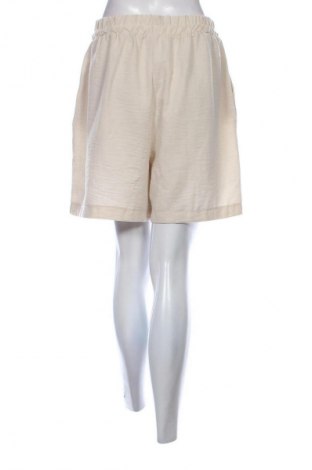 Pantaloni scurți de femei SoBe, Mărime XL, Culoare Bej, Preț 50,00 Lei