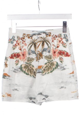 Pantaloni scurți de femei United Colors Of Benetton, Mărime XS, Culoare Multicolor, Preț 89,47 Lei