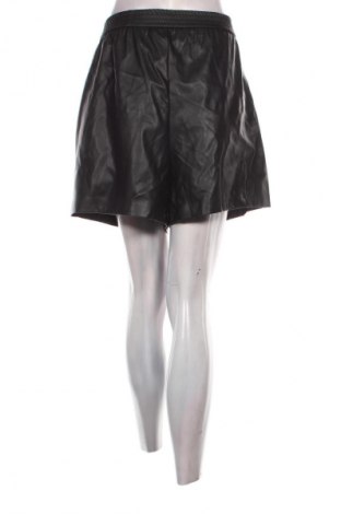 Damen Shorts Vero Moda, Größe XL, Farbe Schwarz, Preis € 13,99