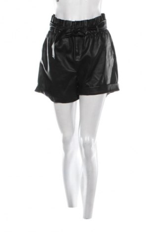 Pantaloni scurți de femei Vero Moda, Mărime M, Culoare Negru, Preț 69,99 Lei