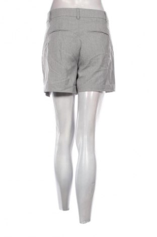 Damen Shorts Vero Moda, Größe M, Farbe Grau, Preis 10,23 €