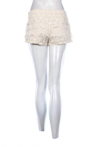 Damen Shorts Zara, Größe S, Farbe Beige, Preis 10,30 €