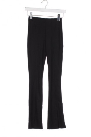 Dámske legíny  Bershka, Veľkosť XS, Farba Čierna, Cena  11,95 €