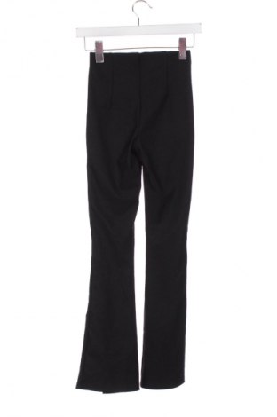 Dámske legíny  Bershka, Veľkosť XS, Farba Čierna, Cena  11,95 €