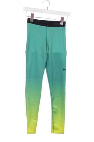Дамски клин Nike, Размер XS, Цвят Многоцветен, Цена 34,99 лв.