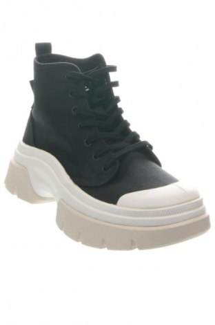 Dámské boty  Palladium, Velikost 39, Barva Černá, Cena  2 899,00 Kč