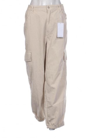 Pantaloni de femei Bershka, Mărime XL, Culoare Bej, Preț 115,50 Lei