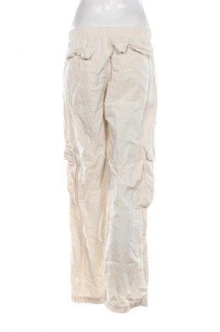 Pantaloni de femei Bershka, Mărime XS, Culoare Ecru, Preț 134,99 Lei