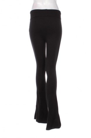 Damenhose Bershka, Größe S, Farbe Schwarz, Preis 15,00 €