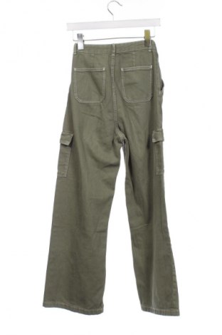 Pantaloni de femei Bershka, Mărime XXS, Culoare Verde, Preț 77,17 Lei