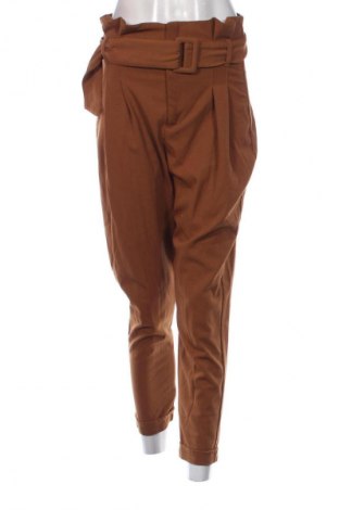 Damenhose Bershka, Größe M, Farbe Braun, Preis 14,83 €