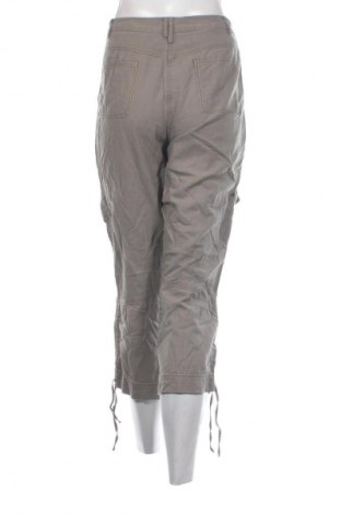 Pantaloni de femei Canda, Mărime M, Culoare Bej, Preț 40,99 Lei